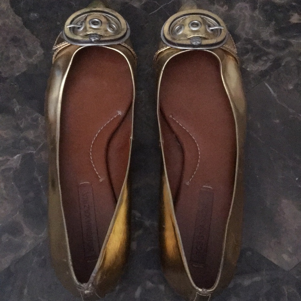 BCBGMaxAzria Gold Belt Buckle Flats Size 9